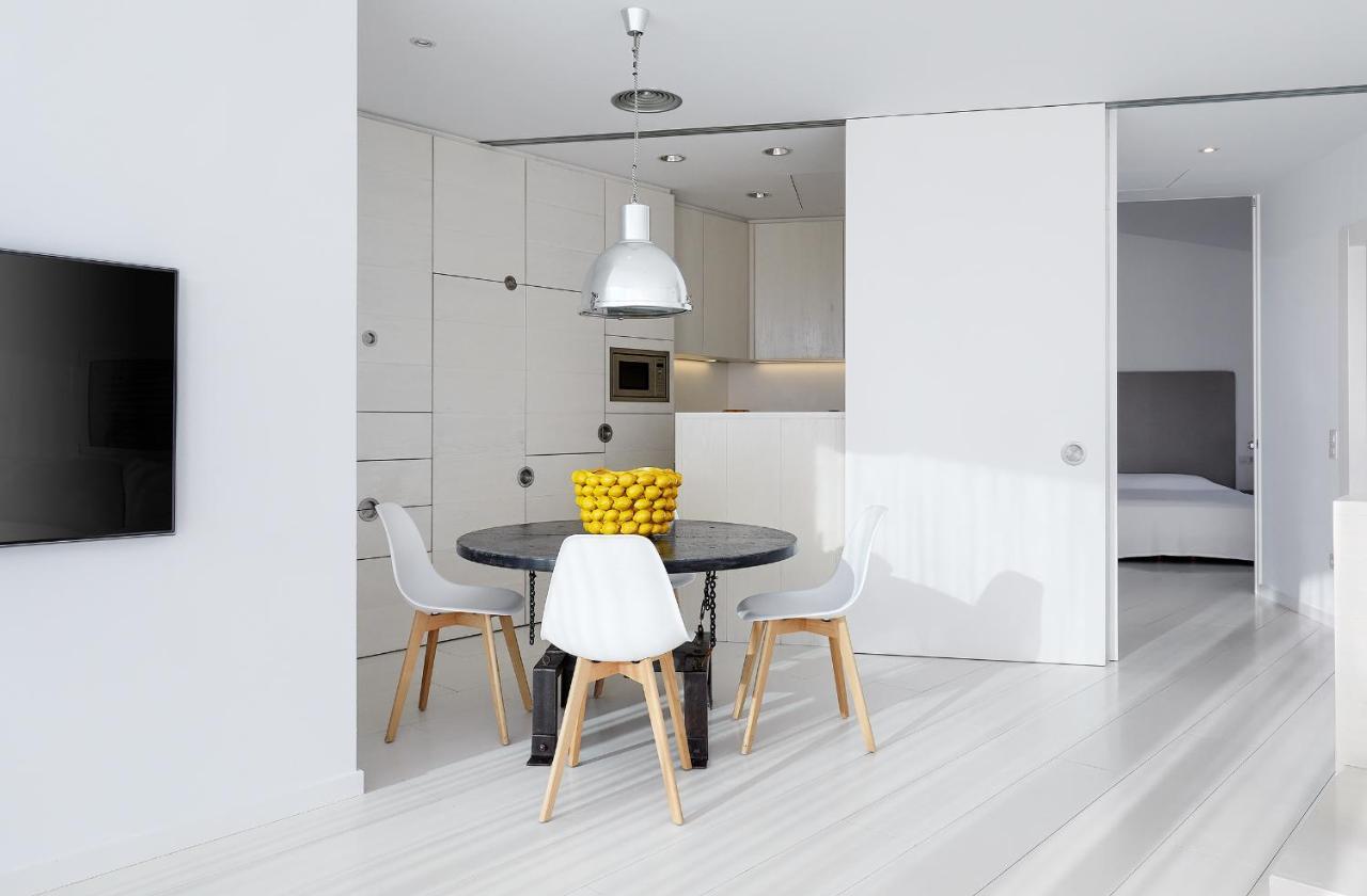 Canvas Apartments&Lofts Cadaques Bagian luar foto