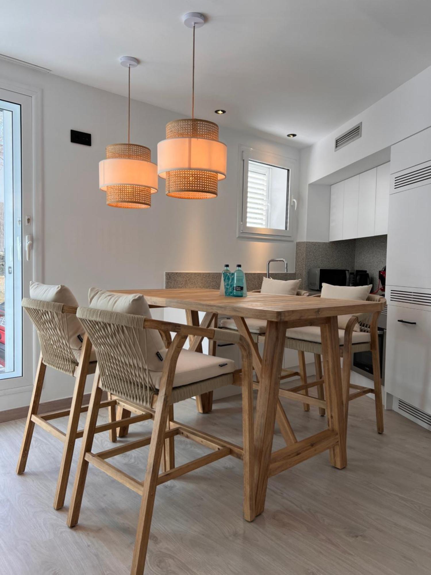 Canvas Apartments&Lofts Cadaques Bagian luar foto